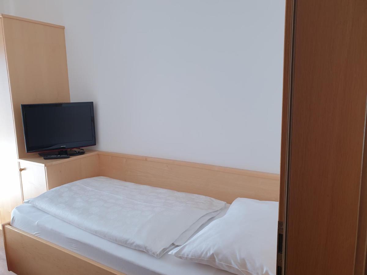 Hotel Garni Herz Tirolo Exterior photo